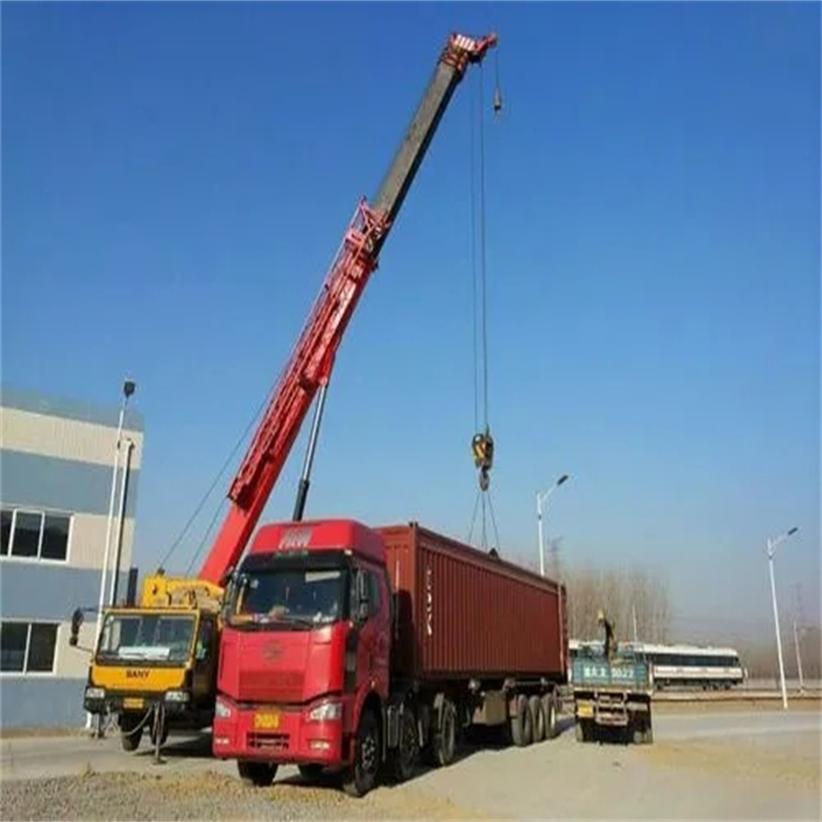 六安金安路灯高空安装如何选吊车？租赁费用、施工流程及安全规范全解析