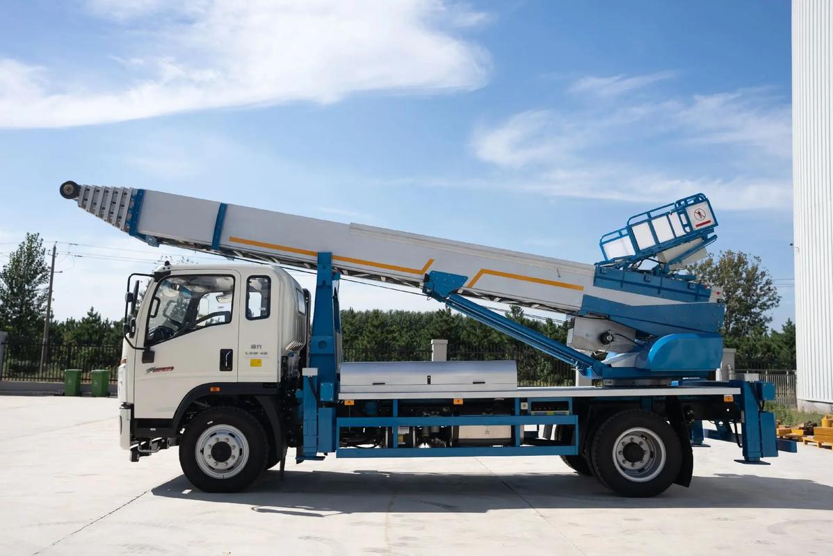 六安金安云梯上料车租赁费用