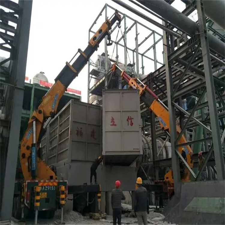 六安金安折臂吊车租赁电话